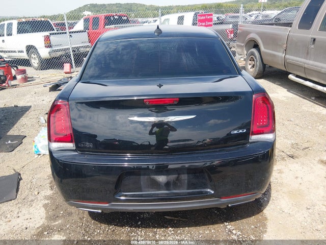 2019 CHRYSLER 300 TOURING 17