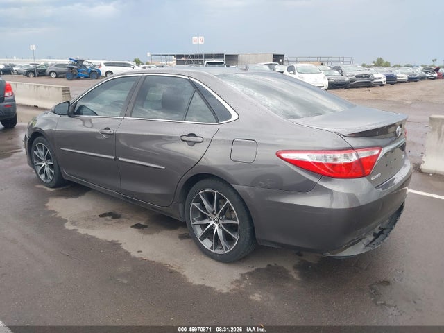 2015 Toyota CAMRY XSE — фото 3