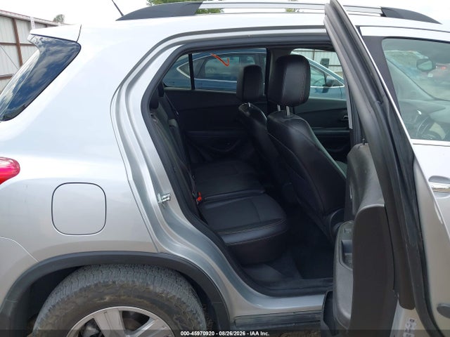 2018 CHEVROLET TRAX LT 8