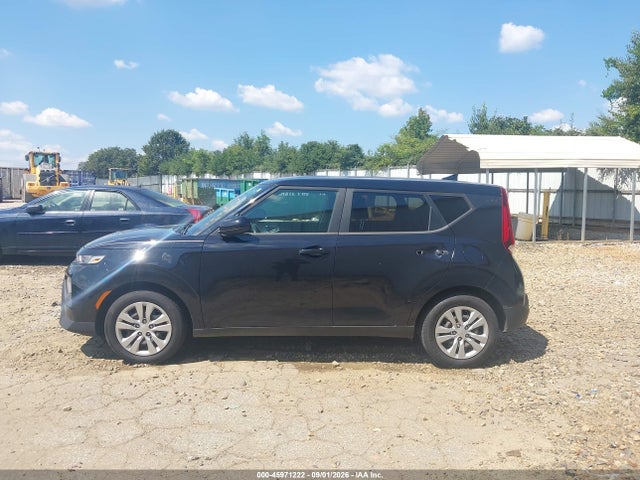2022 KIA SOUL LX 14