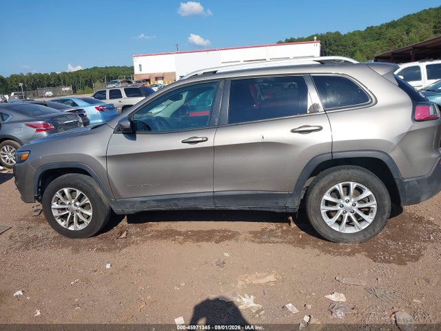2021 JEEP CHEROKEE LATITUDE 4X4 14