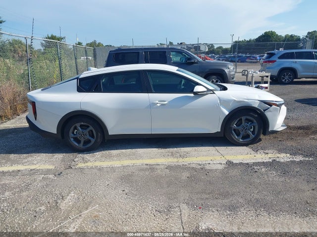 2025 KIA K4 LXS 照片 13