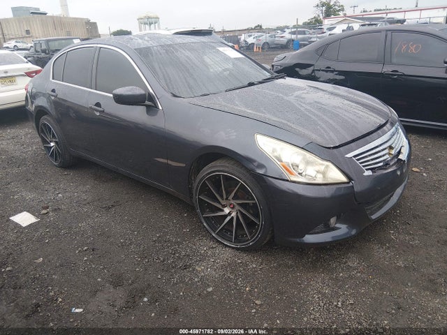 2012 INFINITI G37 