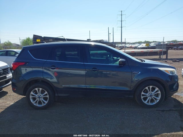 2019 FORD ESCAPE SE 13