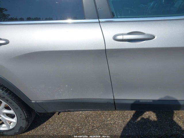 2018 JEEP CHEROKEE LATITUDE 4X4 14