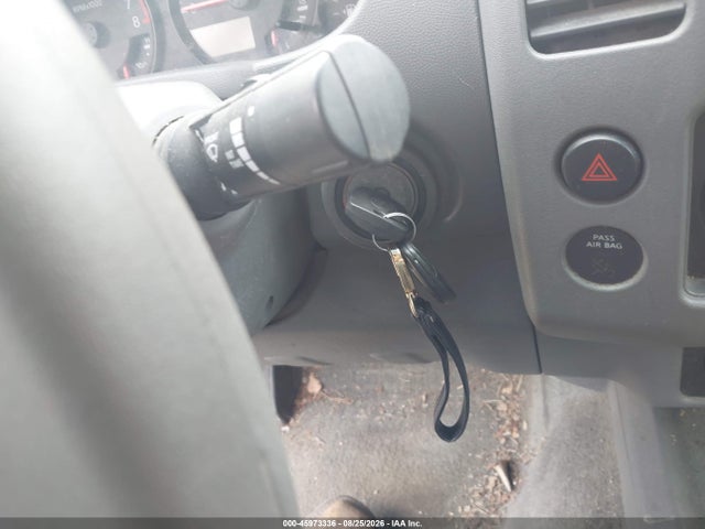 2005 Nissan FRONTIER SE 照片 11