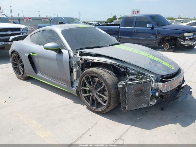 2021 Porsche 718 Cayman Gt4