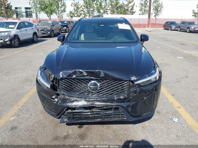 2026 VOLVO XC60 B5 CORE 12