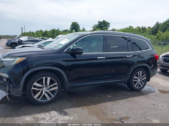 2017 HONDA PILOT TOURING 14