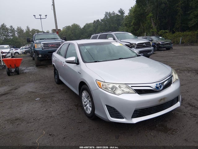 2012 TOYOTA CAMRY LE