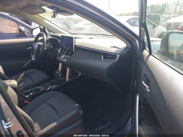 2023 TOYOTA COROLLA CROSS XLE 5