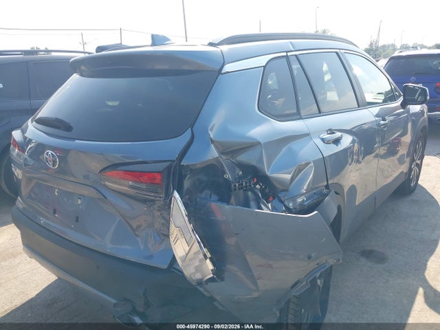 2023 TOYOTA COROLLA CROSS XLE 6