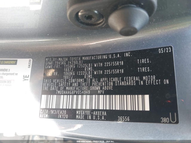 2023 TOYOTA COROLLA CROSS XLE 9