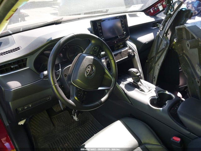 2021 TOYOTA VENZA XLE 20