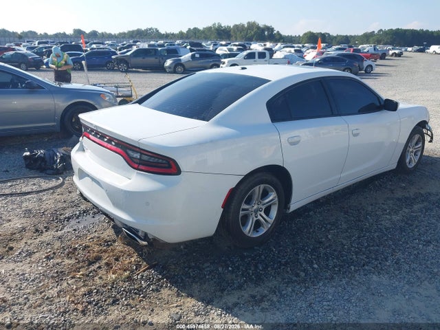 2019 DODGE CHARGER SXT RWD 4