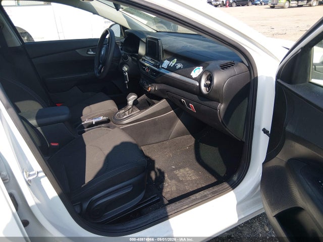 2020 KIA FORTE LXS 5