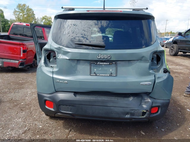2017 JEEP RENEGADE LATITUDE 4X4 6