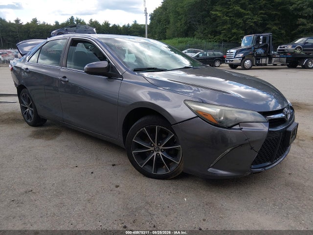 2015 TOYOTA CAMRY XSE