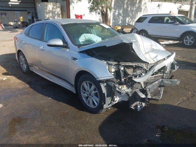 2017 KIA OPTIMA LX