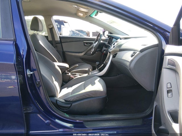 2013 Hyundai ELANTRA GLS — фото 5