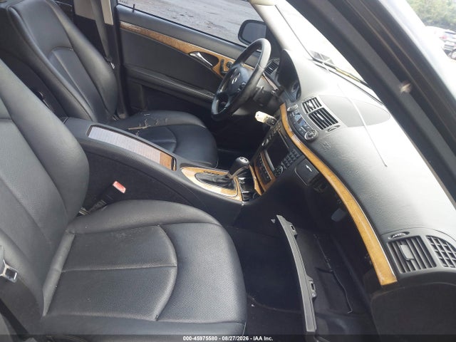 صورة 5 لـ 2009 Mercedes-BENZ E 350 4MATIC