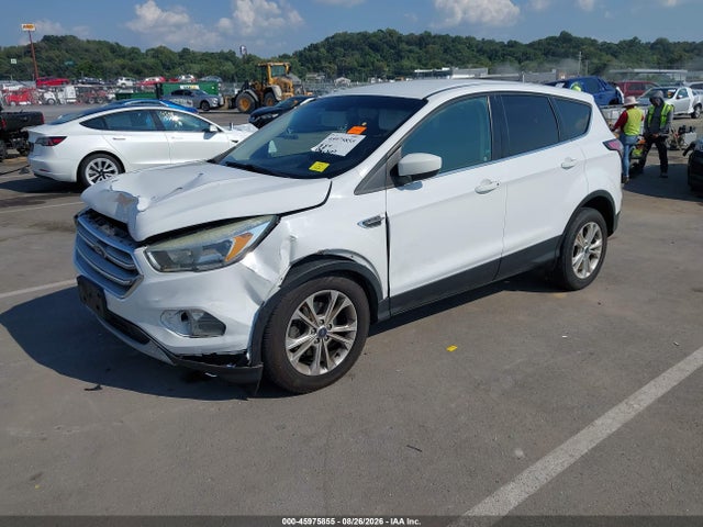 2017 FORD ESCAPE SE 2
