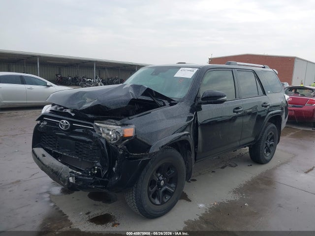 2023 TOYOTA 4RUNNER SR5 PREMIUM 2