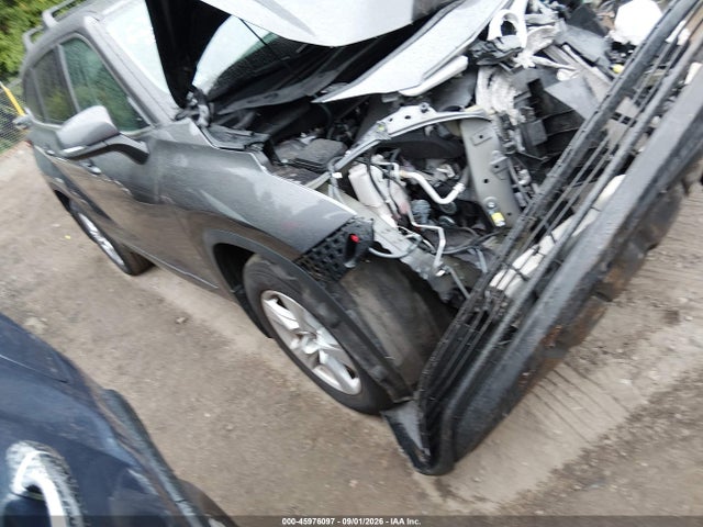2022 TOYOTA HIGHLANDE LE
