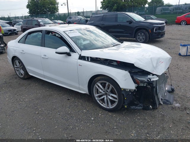 2022 Audi A4 Premium Plus 45 Tfsi S Line Quattro S Tronic