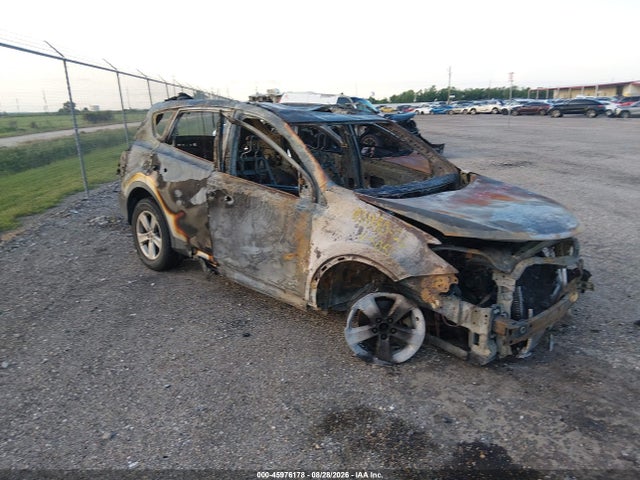 2015 TOYOTA RAV4 XLE