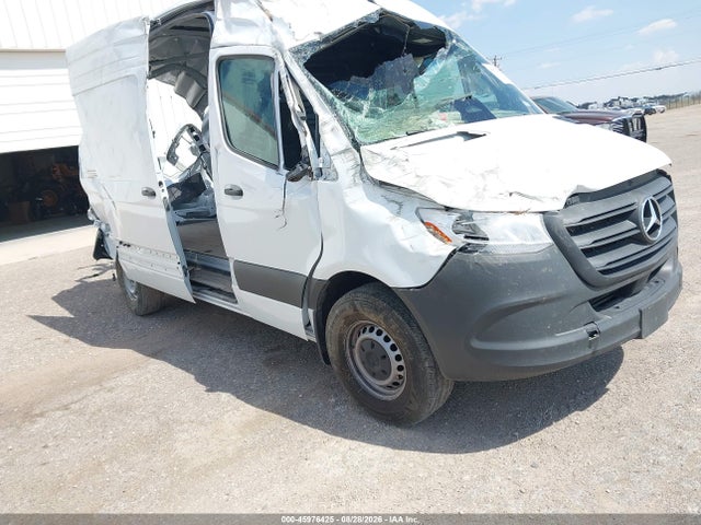 2025 Mercedes-Benz Sprinter 2500 Standard Roof 4-CYL Diesel