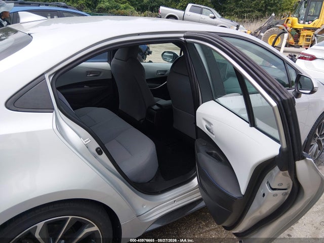 2021 TOYOTA COROLLA SE 8