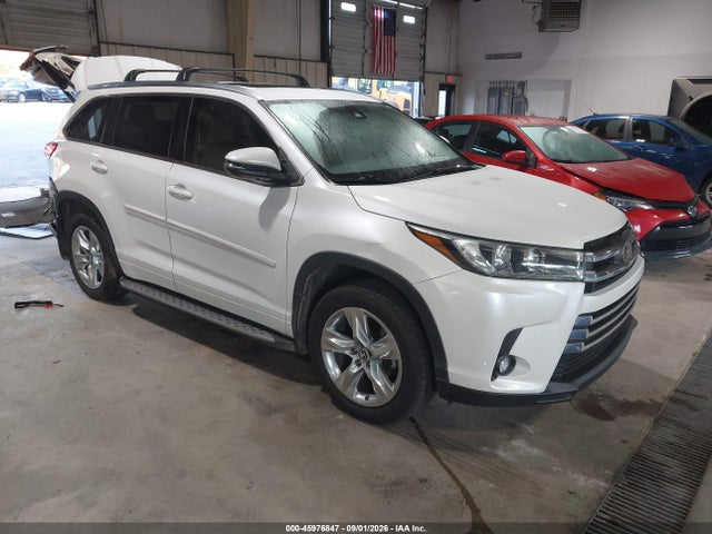 2018 TOYOTA HIGHLANDE LIMITED