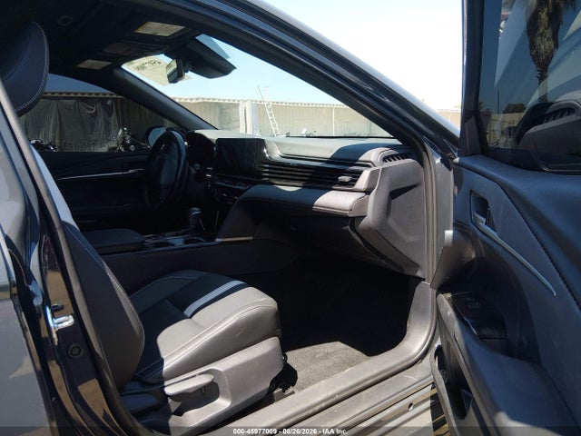 2026 TOYOTA CAMRY SE 5