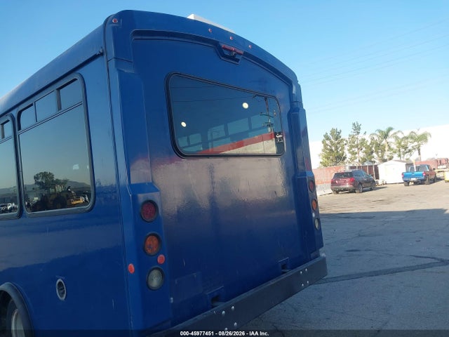 2018 CHEVROLET EXPRESS CUTAWAY 4500 VAN 18