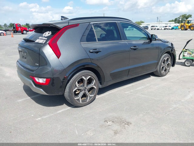 2023 KIA NIRO EX TOURING 4