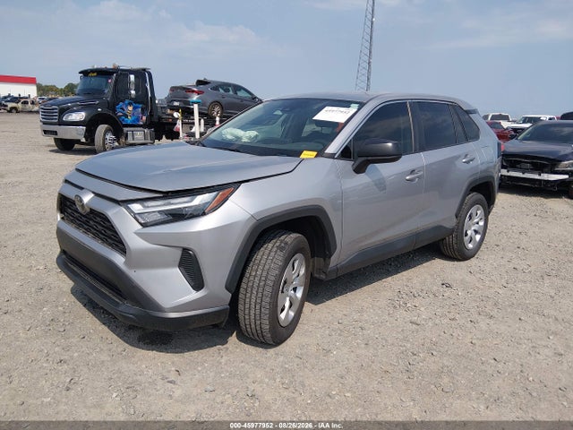 2023 TOYOTA RAV4 LE 2