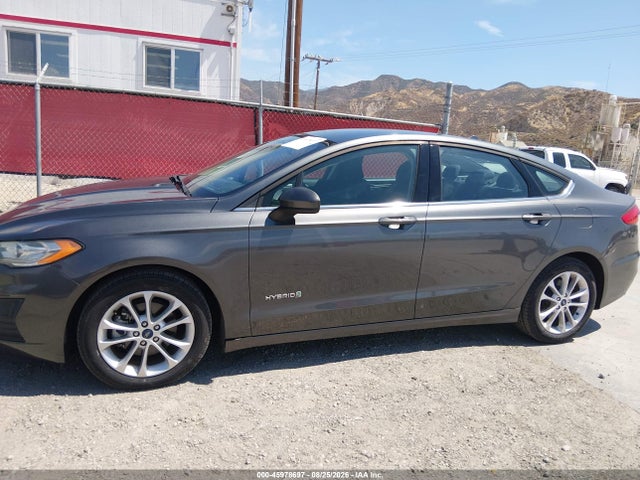 2019 FORD FUSION HYBRID SE 14