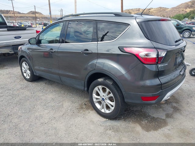 2018 FORD ESCAPE SE 3