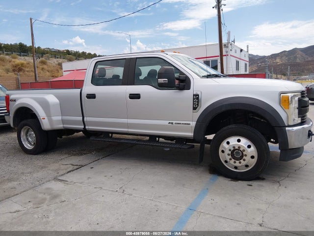 2017 FORD F-450 XL 18