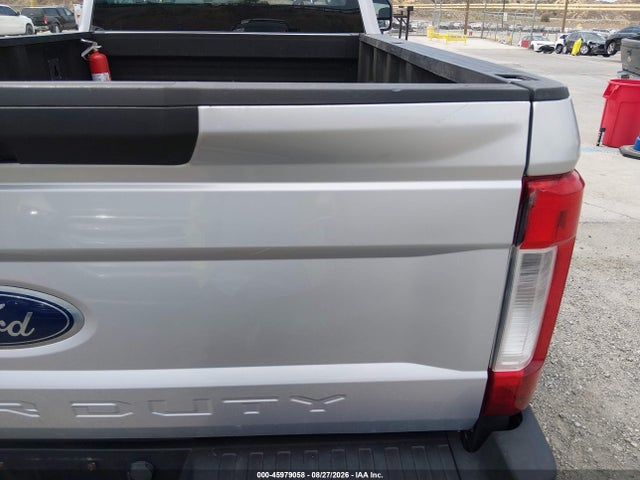 2017 FORD F-450 XL 14