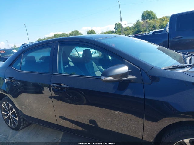 2017 Toyota COROLLA SE 照片 14