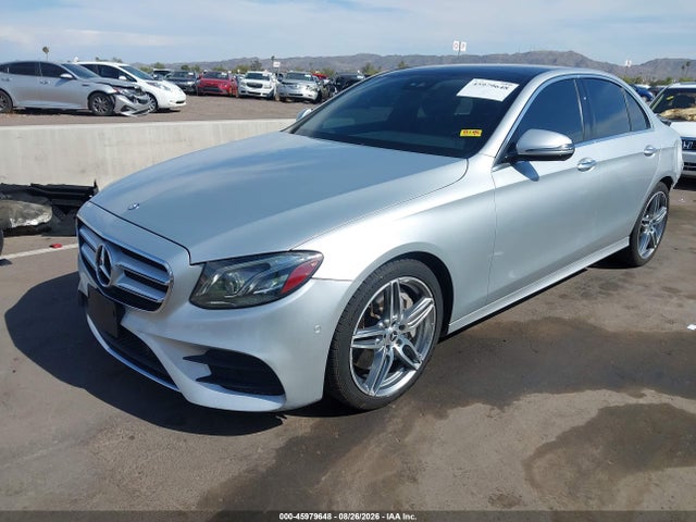 2017 Mercedes-BENZ E 300 — фото 2