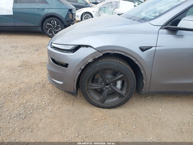 2026 TESLA MODEL Y PREMIUM REAR-WHEEL DRIVE/REAR-WHEEL DRIVE 13