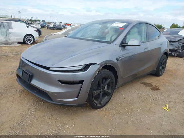 2026 TESLA MODEL Y PREMIUM REAR-WHEEL DRIVE/REAR-WHEEL DRIVE 2