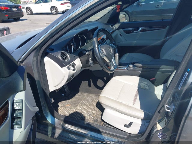 2012 Mercedes-BENZ C 250 SPORT 照片 5
