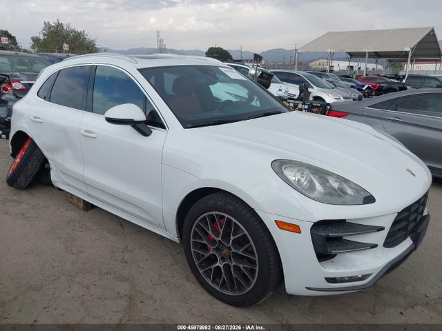 2015 PORSCHE MACAN TURBO