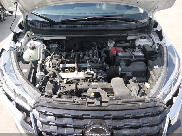 2023 NISSAN KICKS SV XTRONIC CVT 10