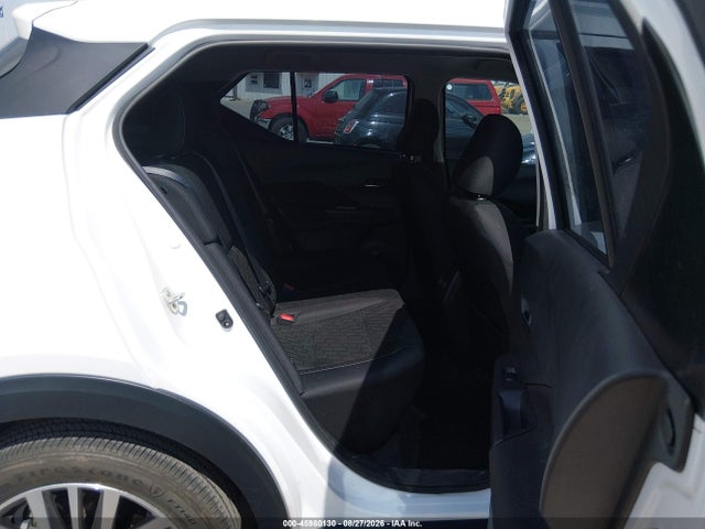 2023 NISSAN KICKS SV XTRONIC CVT 8