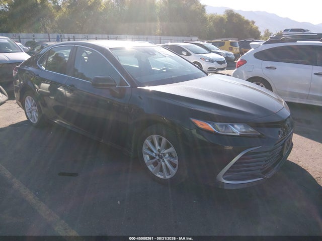 2022 TOYOTA CAMRY LE